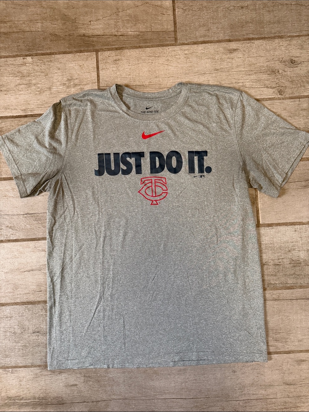 Nike Dri-FIT Minnesota Twins Just Do It Tee Gray Men’s Large